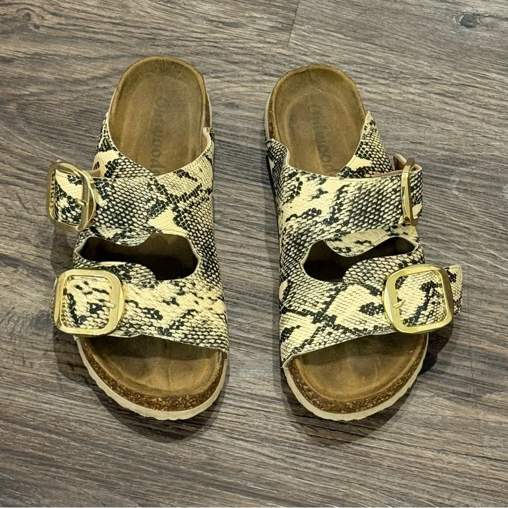 Outwoods Women’s Snake Skin Print 2 Buckle‎ Sandals